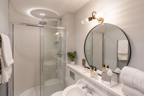 Chambre Familiale | Salle de bain
