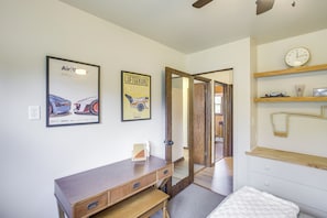 3 bedrooms, desk, iron/ironing board, WiFi - Updated Plymouth Home ~ 5 Mi to Road America! (Plymouth)