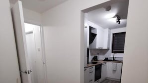Apartamento, 2 camas Queen | Opções para refeição