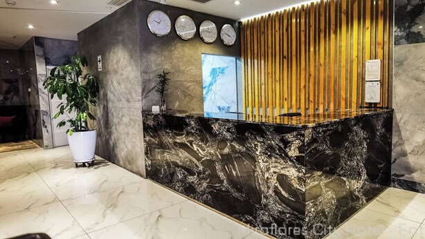 Quầy tiếp tân