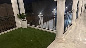 Apartment | Property grounds