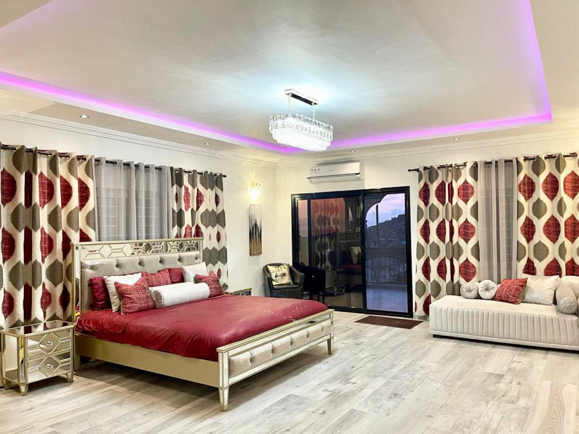 Apartment | 2 bedrooms, iron/ironing board, free WiFi, bed sheets