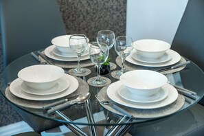 Apartment | Dining