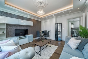 Apartment | Living area