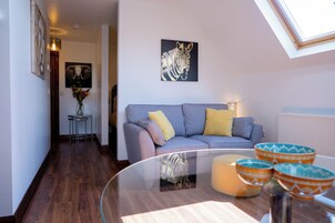 Apartment | Living area