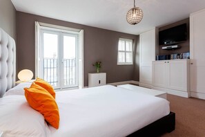 Apartment, Multiple Beds | 2 bedrooms, free WiFi, bed sheets - Remarkable 2-bed Apartment in London (London)