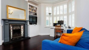 Unclassified image, 3 of 19, button - Remarkable 2-bed Apartment in London (London)
