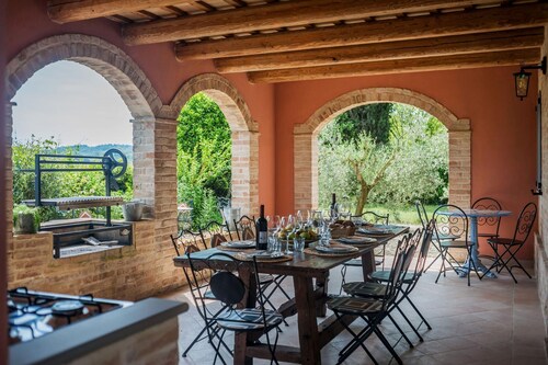 Villa Mariana - Villa privata, 7 camere, piscina, A/C, wifi, spiagge 4km, Marche