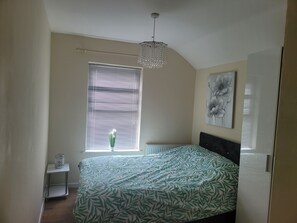 1 bedroom, iron/ironing board, free WiFi, bed sheets