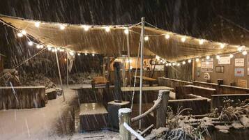 House | Outdoor dining