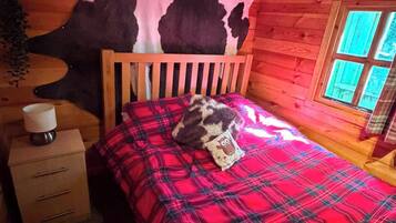 2 Schlafzimmer, Bügeleisen/Bügelbrett, Bettwäsche