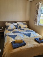 Chalet, Multiple Beds | 3 bedrooms, free WiFi, bed sheets