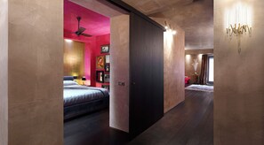 City-Apartment | Wohnbereich | Flachbildfernseher