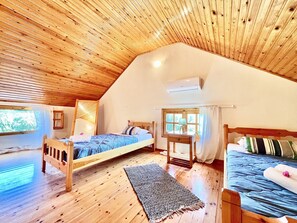 1 bedroom, travel cot, free WiFi, bed sheets - Renas Maisonette 1 near Roda (Roda)