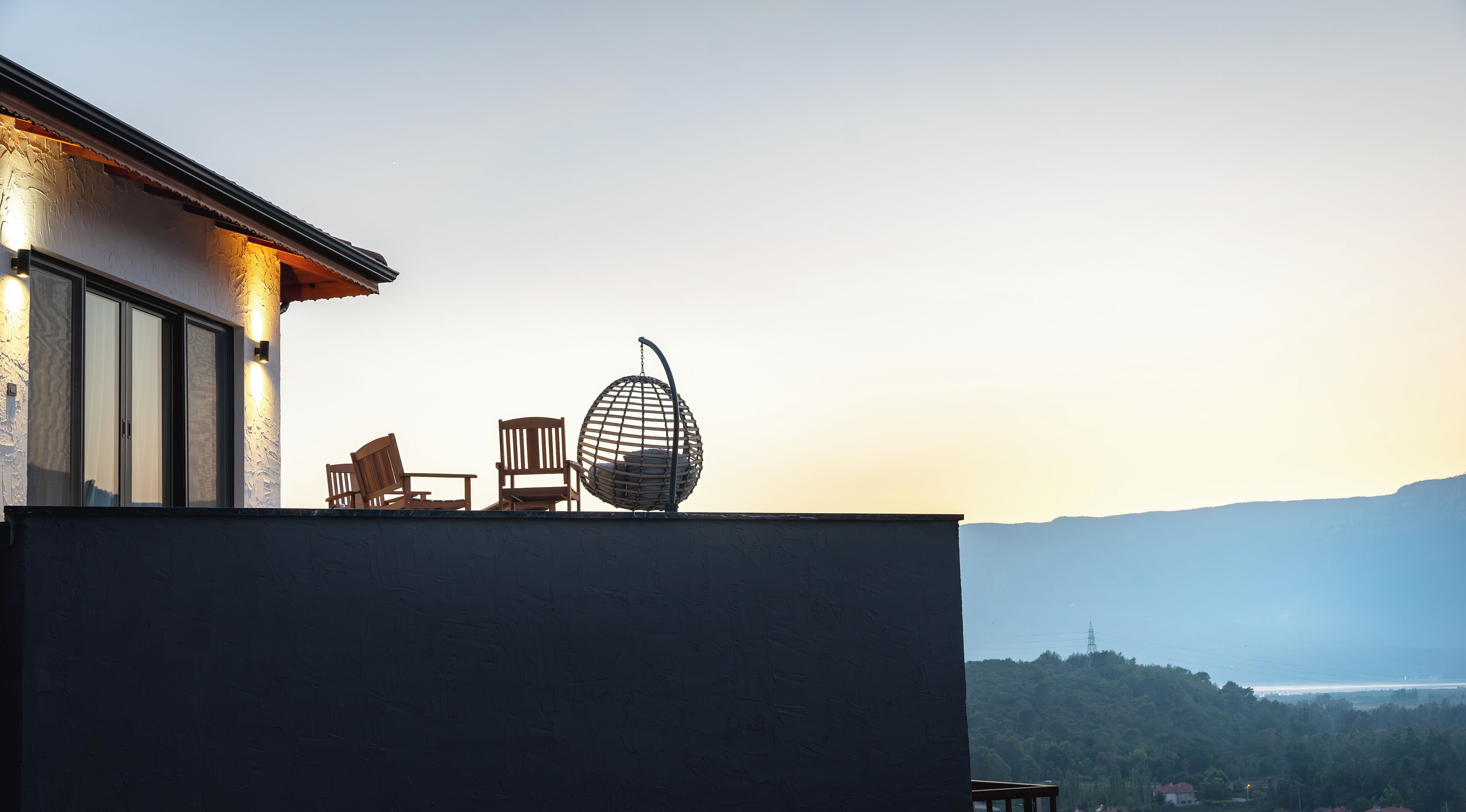 المنشأة من الخارج