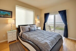3 chambres, fer et planche à repasser, Wi-Fi, draps fournis