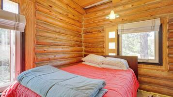 Schreibtisch, Internetzugang, Bettwäsche