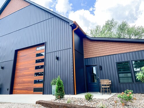 Conveniently located NEW Construction Mins to Ft. Knox, Blue Oval, Sportspark!