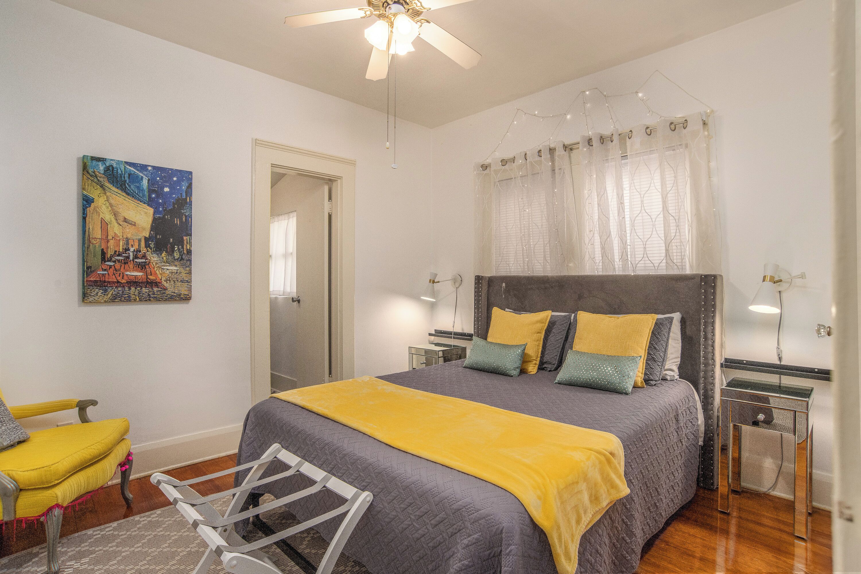 2 bedrooms, iron/ironing board, WiFi, bed sheets