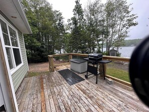 Terrace/patio - CAIA Lakeside Retreat- Sunken Lake, NS (Sunken Lake)