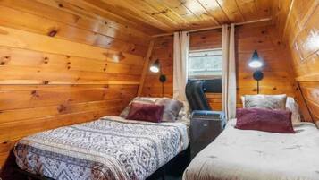 3 slaapkamers, een strijkplank/strijkijzer, gratis wifi, beddengoed