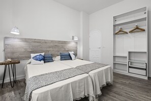 1 bedroom, in-room safe, free WiFi, bed sheets