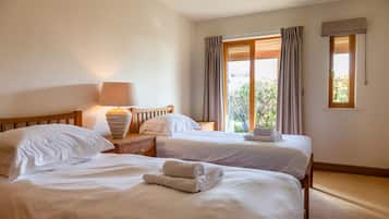 4 slaapkamers, individueel gedecoreerd, individueel gemeubileerd