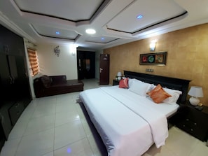 Appartement | 3 chambres, fer et planche à repasser, Wi-Fi gratuit, draps fournis