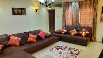 Apartment | Living area