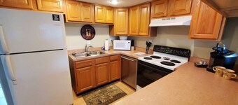 Pelican Inlet A206