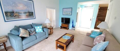 Condo, Multiple Beds, Kitchen, Garden View | Living area | 40-inch flat-screen TV with cable channels, TV