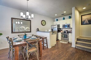 Apartment | Private kitchen | Toaster