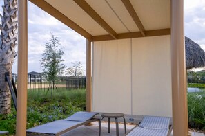 4 habitaciones, sistema de insonorización y acceso a internet 