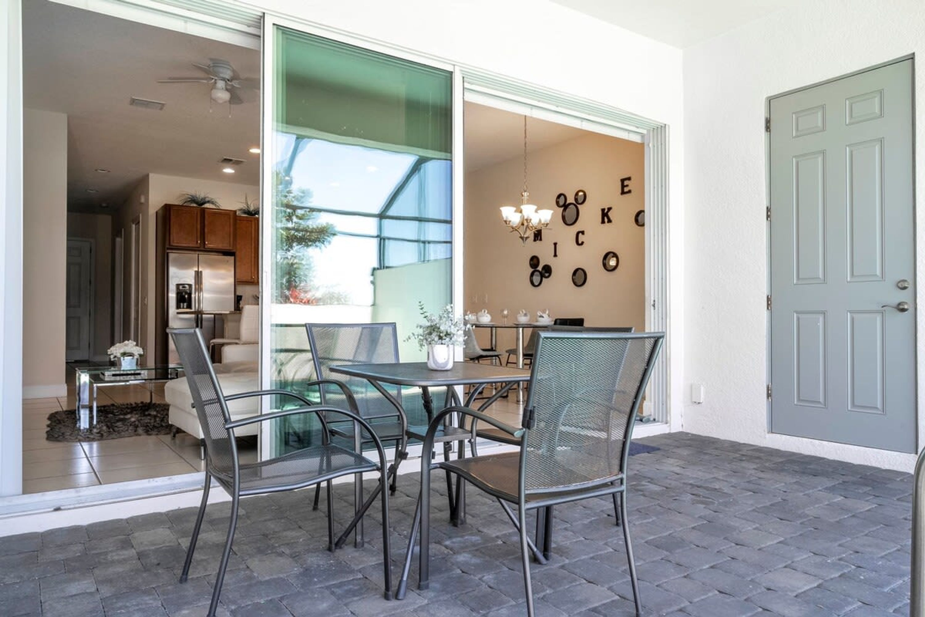 Căn hộ | 3 phòng ngủ, bàn, phòng cách âm, truy cập Internet tốc độ cao 