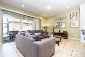 Apartment - Stunning 5 Bd w Pool Close to Disney Windsor Westside 2015 (Kissimmee)