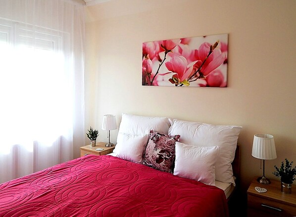 4 chambres, accès au Wi-Fi (inclus), literie fournie