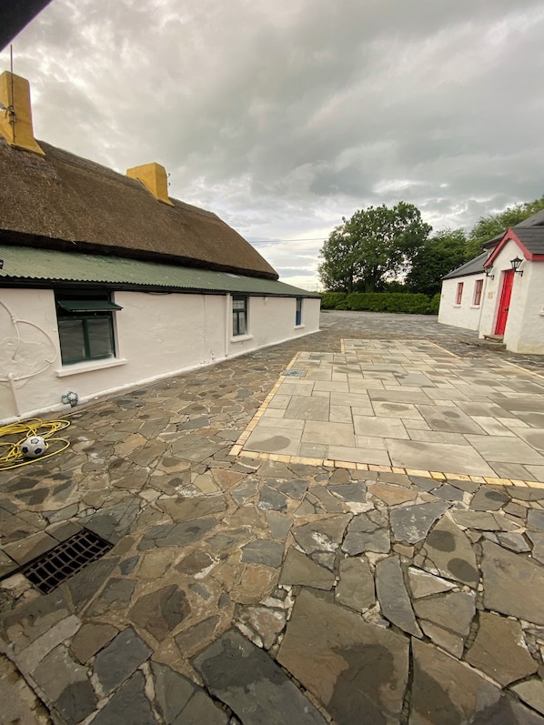 Apartment | Property grounds