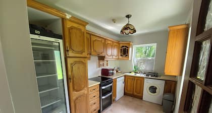 Beautiful 2-bed Apartment