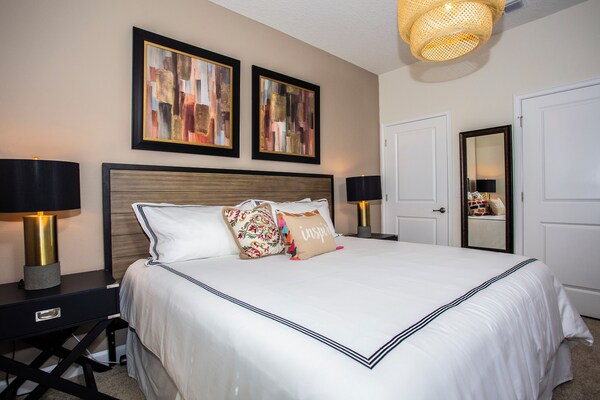 Four Bedroom Storey Lake Resort Close To Disney W Pool 3063 - Kissimmee