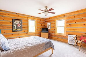 3 Schlafzimmer, Schreibtisch, kostenloses WLAN, Bettwäsche