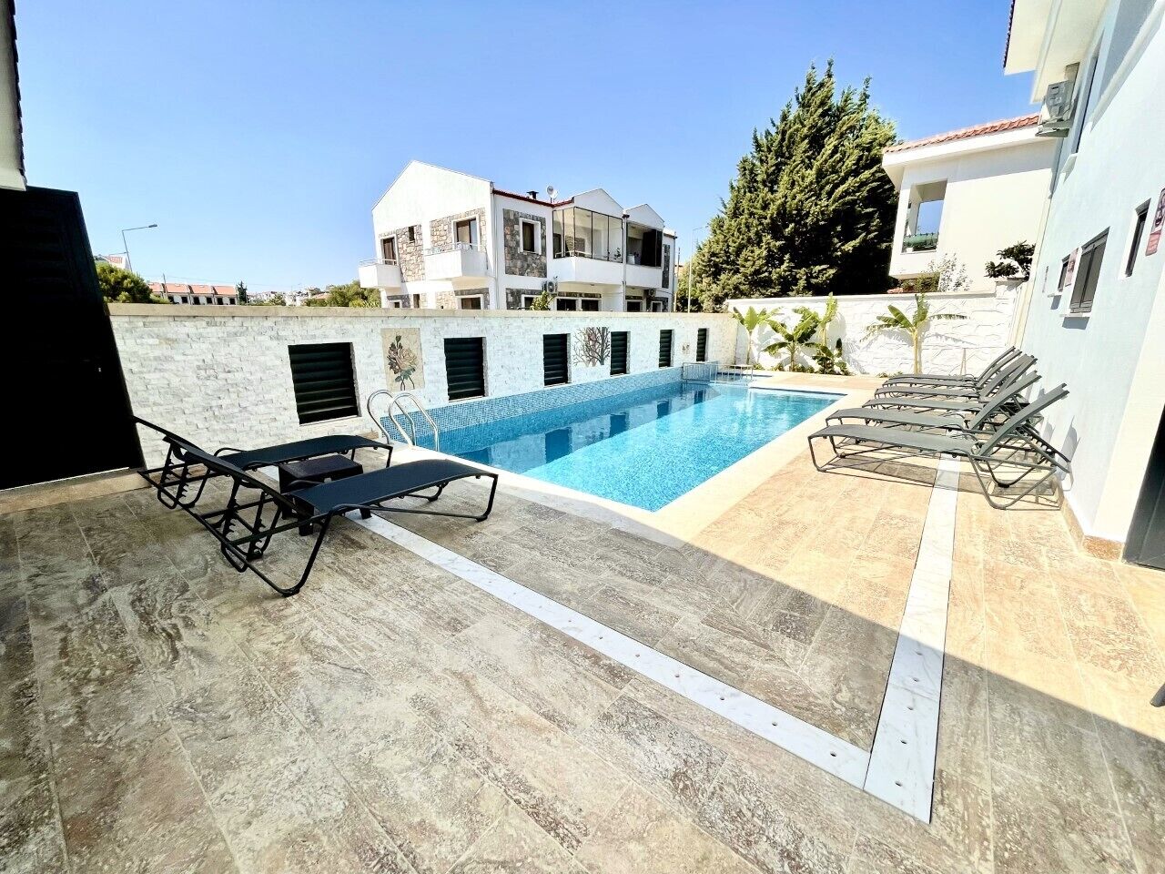 Piscina stagionale all'aperto