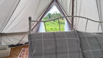 Kabin, 1 Tempat Tidur Queen | 1 kamar tidur, Wi-Fi gratis, dan seprai linen