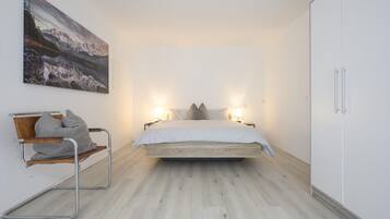 2 bedrooms, free WiFi, bed sheets