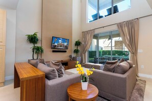 Apartment | 4 Schlafzimmer, Zimmersafe, Schreibtisch, Internetzugang