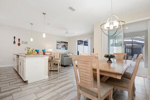 4 bedrooms, Internet