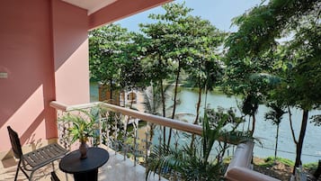 Economy Studio Suite