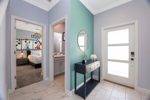 4 bedrooms, Internet - Stunning 4 Bd Close to Disney w Pool Storey Lake Resort 4369 (Kissimmee)