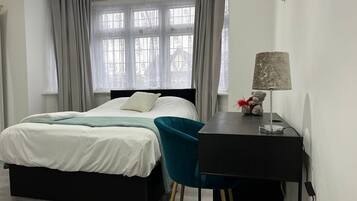 Apartment | 2 bedrooms, free WiFi, bed sheets