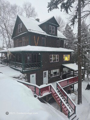Exterior - Birch Suite at Colden Lodge A Cozy Private 1Br Suite With Hot Tub on Lake Flower (Saranac Lake)