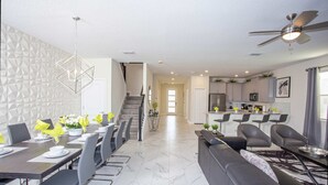 บ้านพัก | 8 ห้องนอน, อินเทอร์เน็ตความเร็วสูง